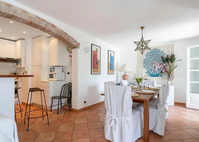 Peiranze By Interhome * Sanremo